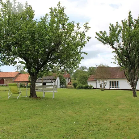 Holiday home Maison Plain-pied Saint-Quentin-sur-Charente